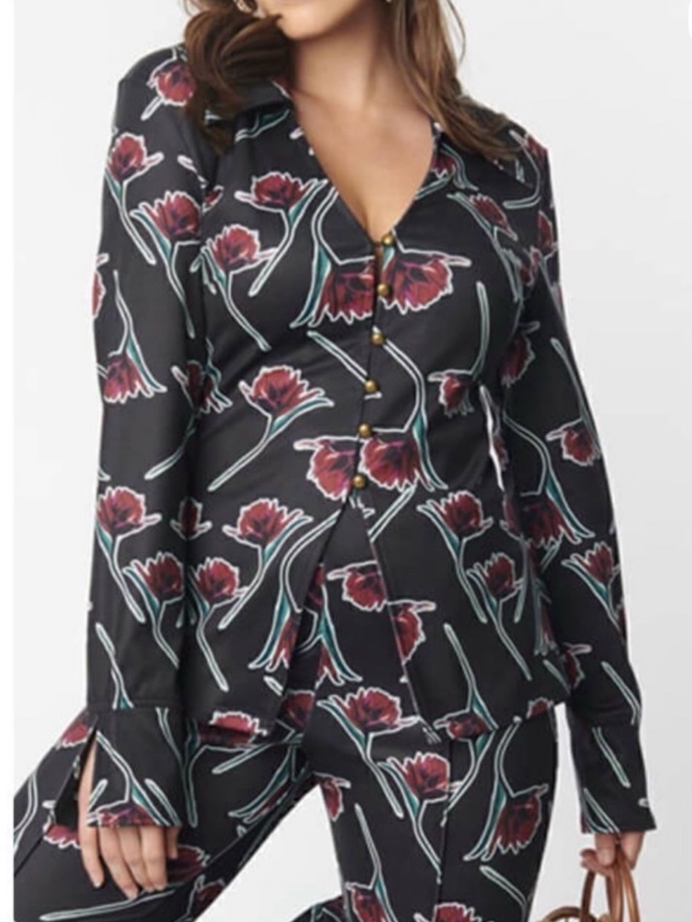 Unique Vintage Black Floral Button-Front Top in Medium